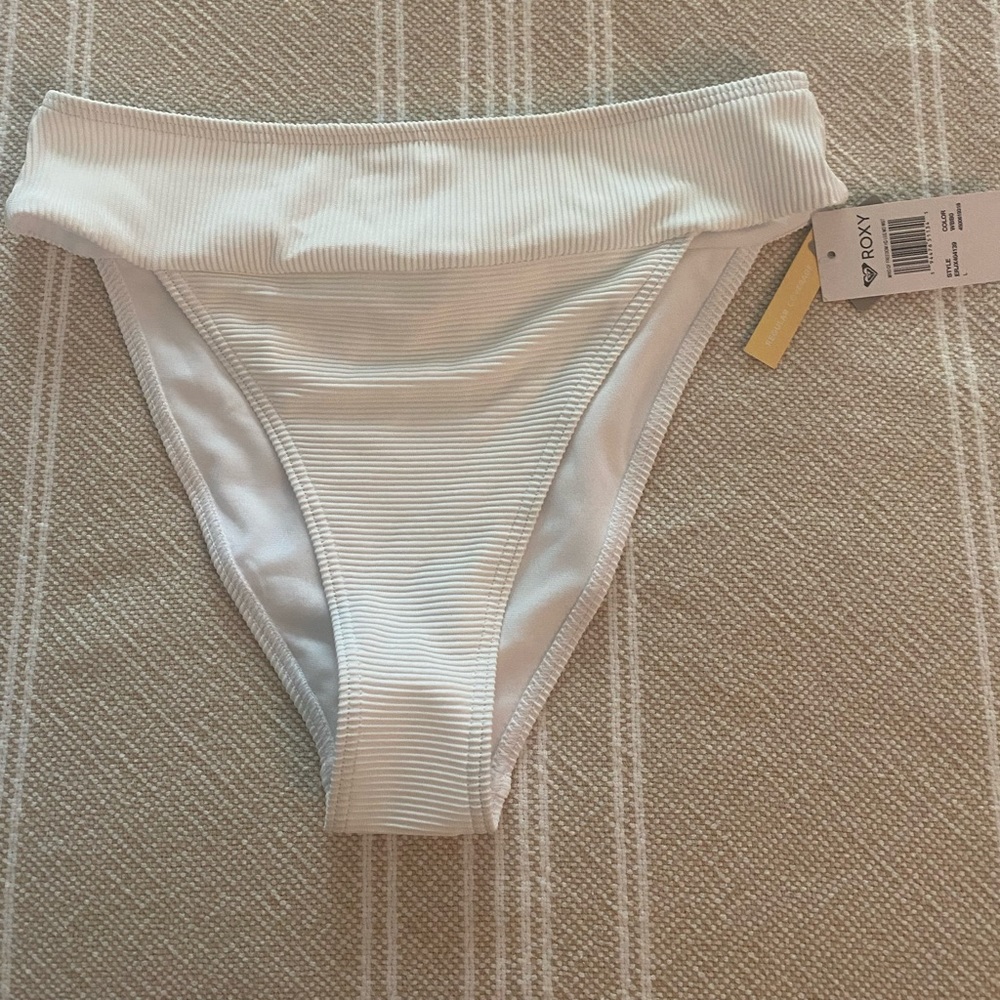 NWT roxy ribbed bikini bottoms